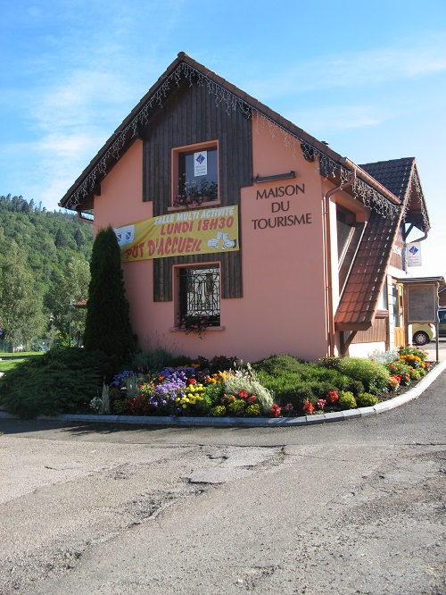 745000012_5.jpg