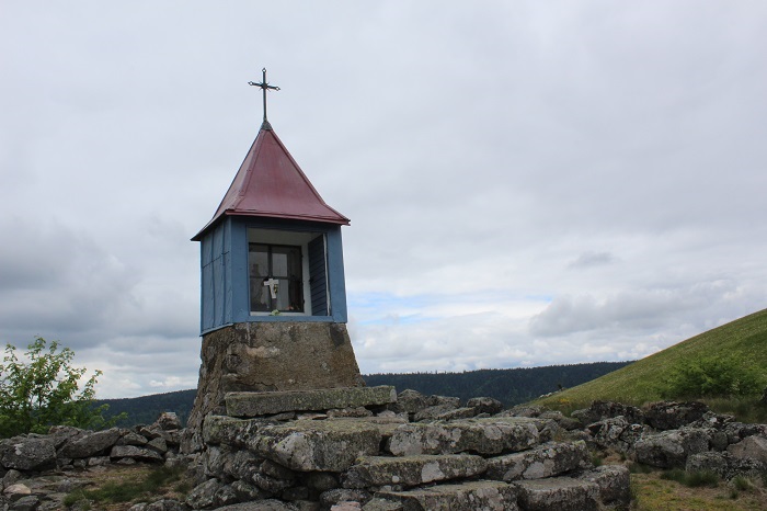 chapelle-de-la-salette-le-menil-3.jpg