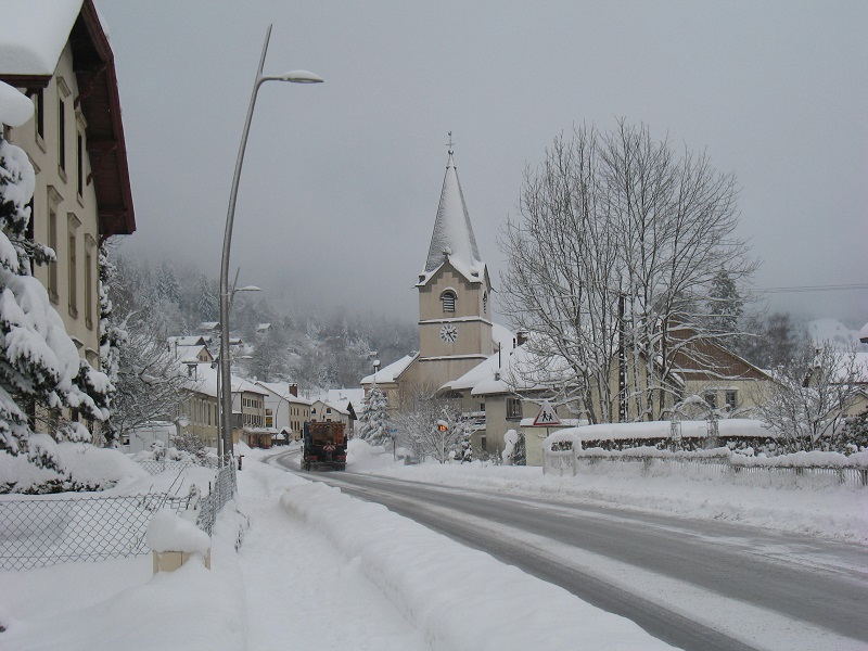 COMMUNE DE LE MÉNIL LE MENIL