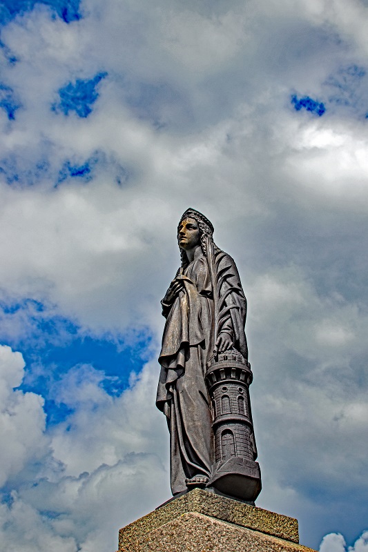 statue-sainte-barbe-bussang-3.jpg