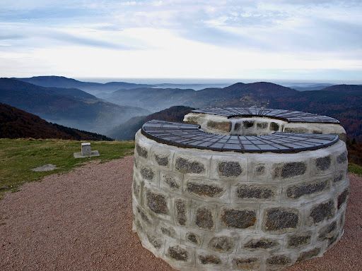 LE DRUMONT -TABLE D'ORIENTATION - PATRIMOINE- MONUMENT- BUSSANG