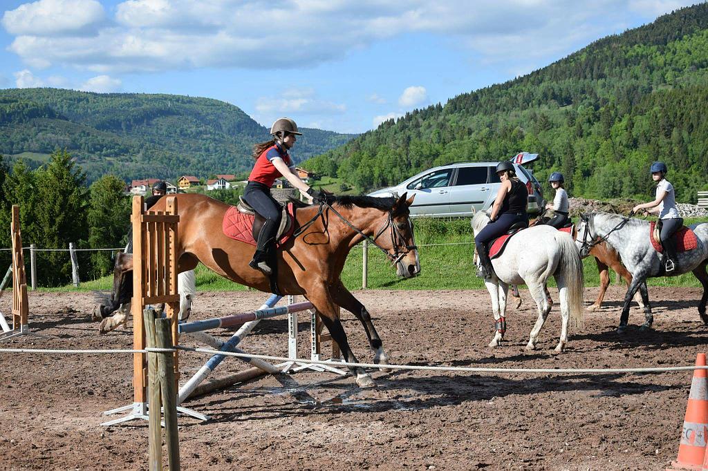 centre-equestre-la-jumenterie-saint-maurice-sur-moselle-3.jpg