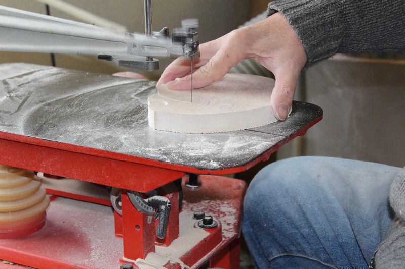 atelier-jouets-en-bois-aubry-3.jpg