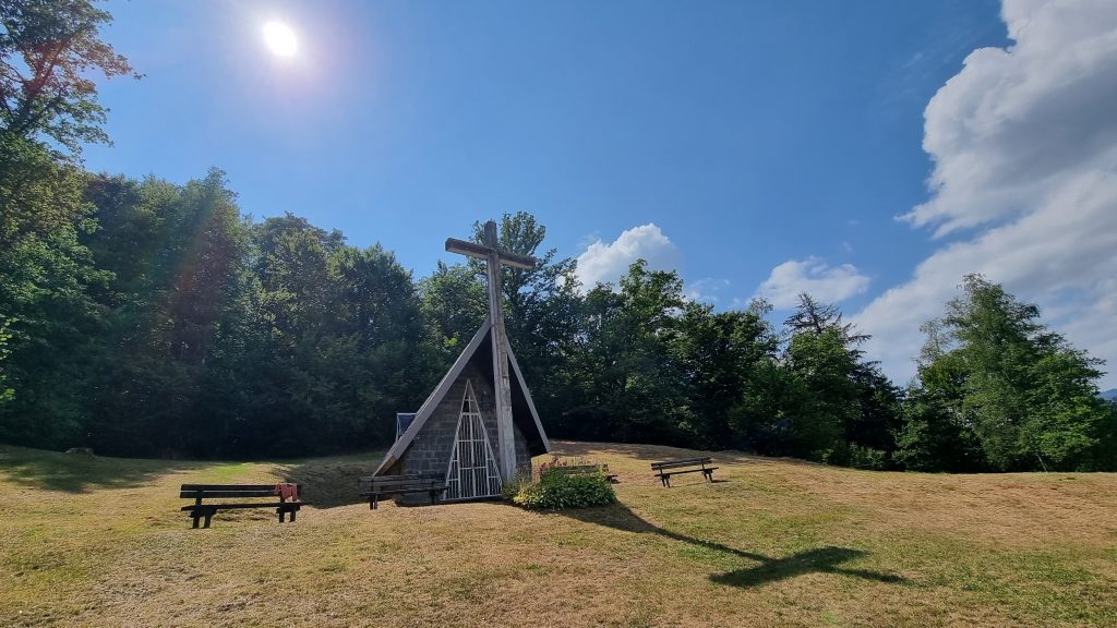 chapelle-des-breucheux-ramonchamp1.jpg