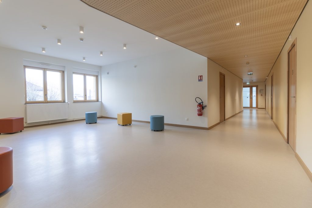 centre-communal-de-quartier-bussang-vosges-7.jpg