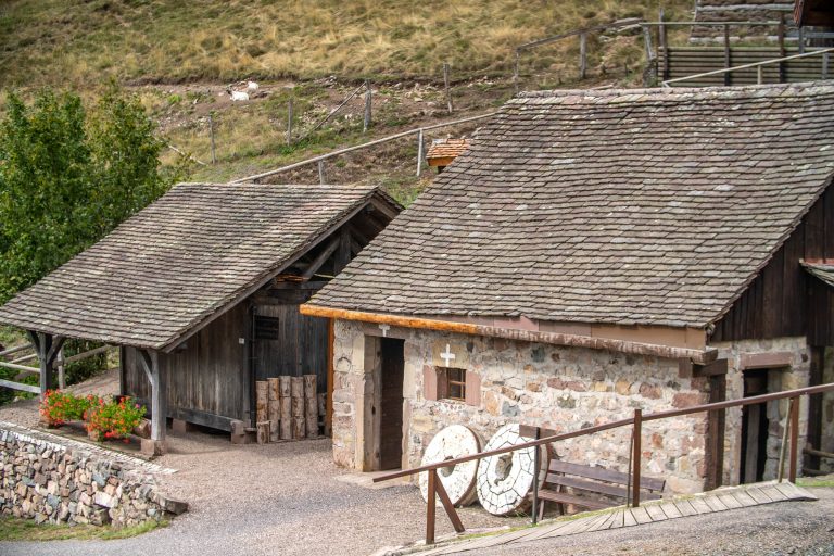 Conférence: voyage musical HAUT DU THEM CHATEAU LAMBERT