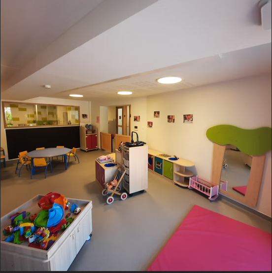 creche-saint-maurice-sur-moselle-9.png