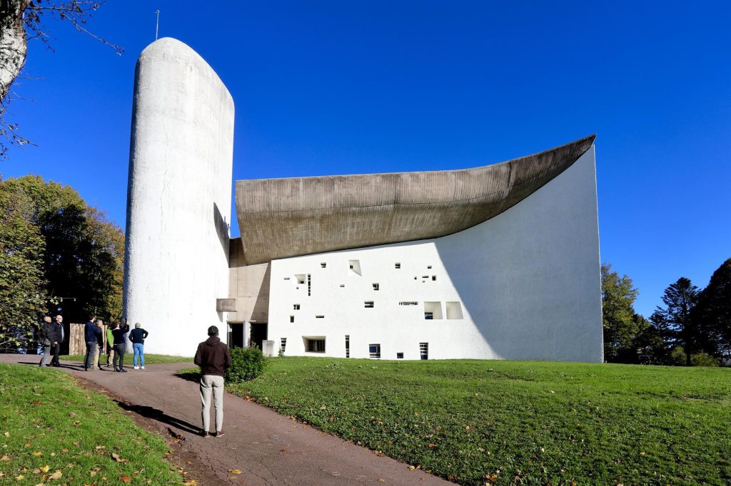 chapelle-le-corbusier.jpg